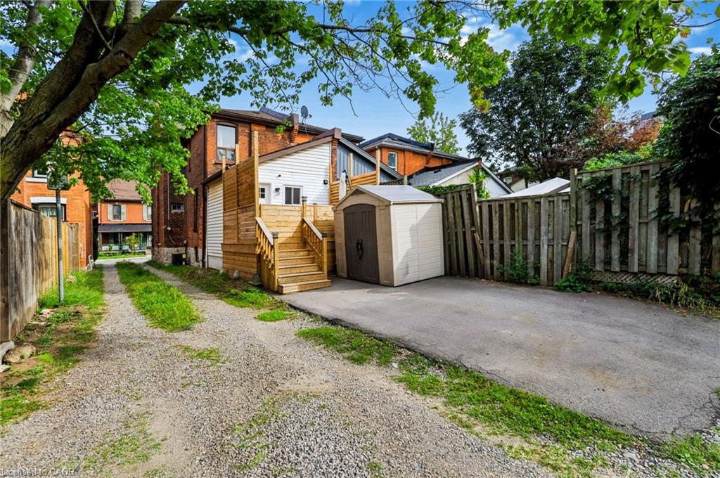 34 Baillie Street Property Photo 35