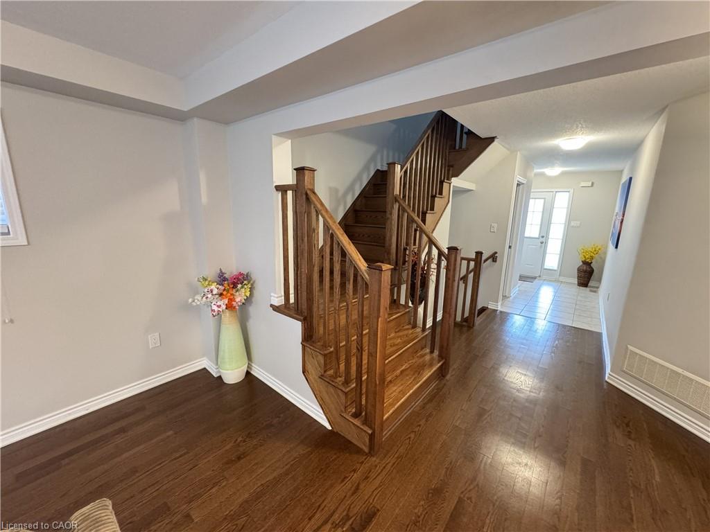67 Pointer Street Property Photo 13