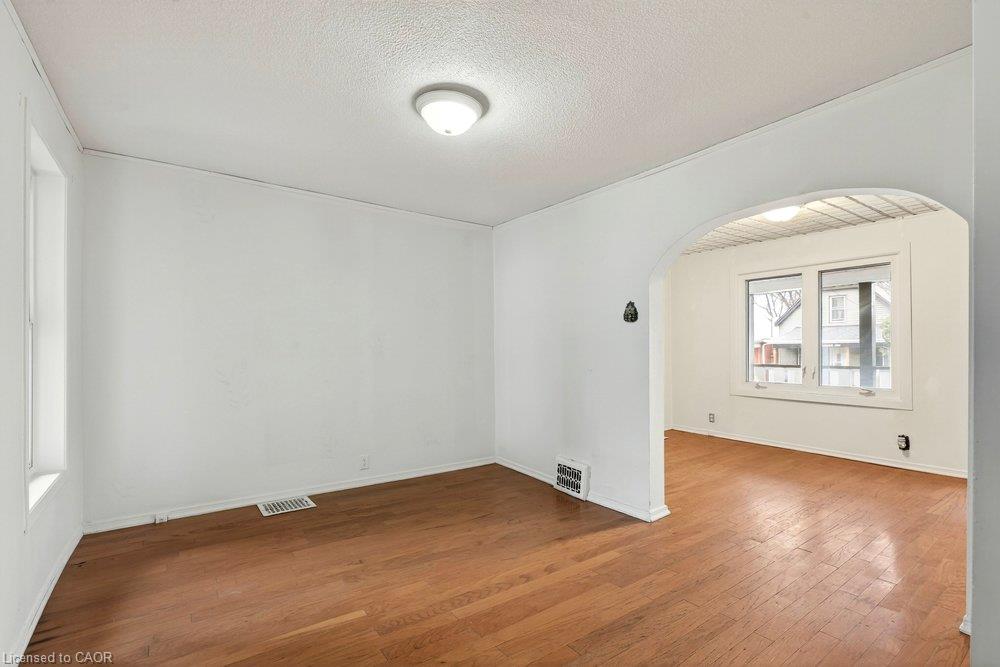 23 Frederick Avenue Property Photo 8