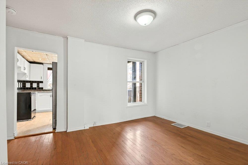 23 Frederick Avenue Property Photo 11