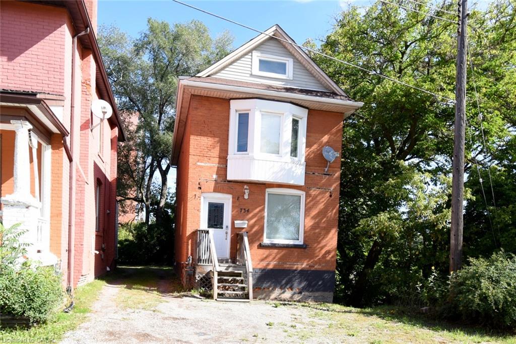 734 King Street W Property Photo 1
