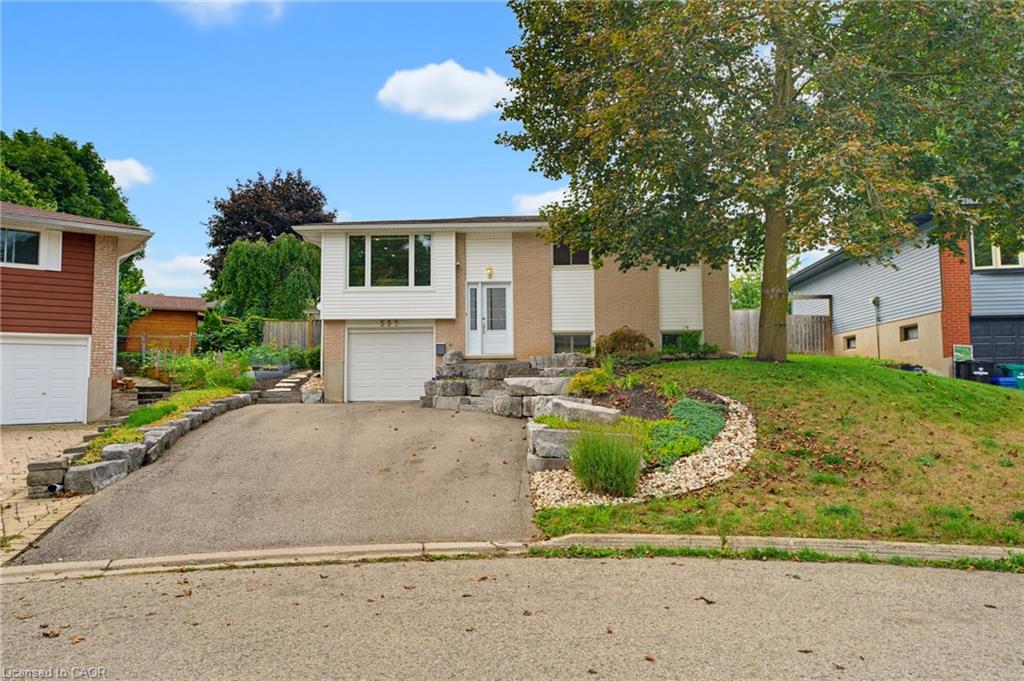 555 Elm Ridge Place Property Photo 1