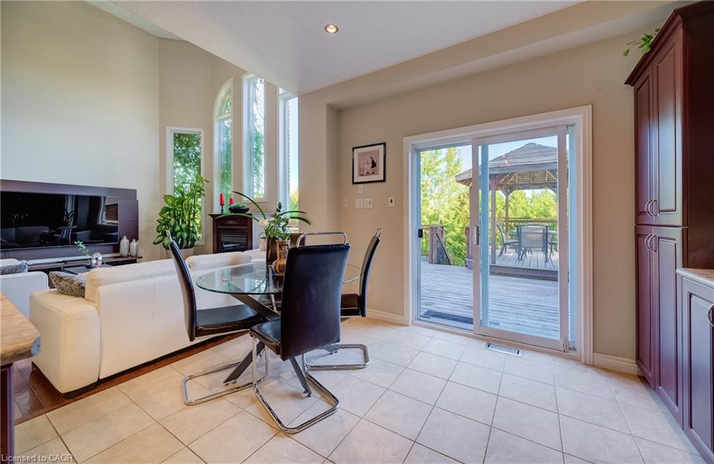 573 Robert Ferrie Drive Property Photo 12