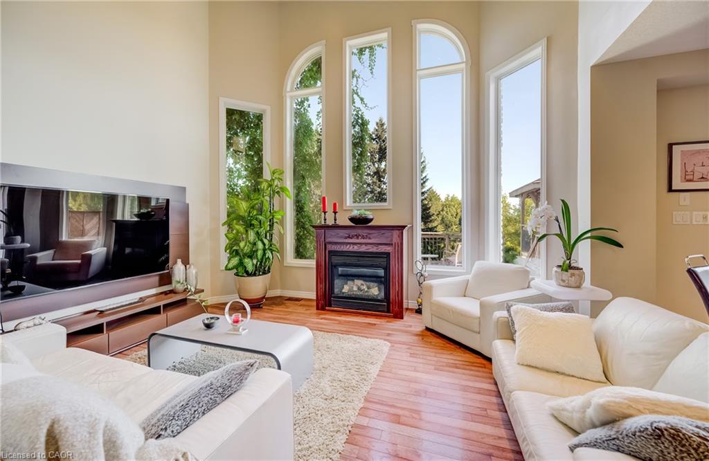 573 Robert Ferrie Drive Property Photo 13