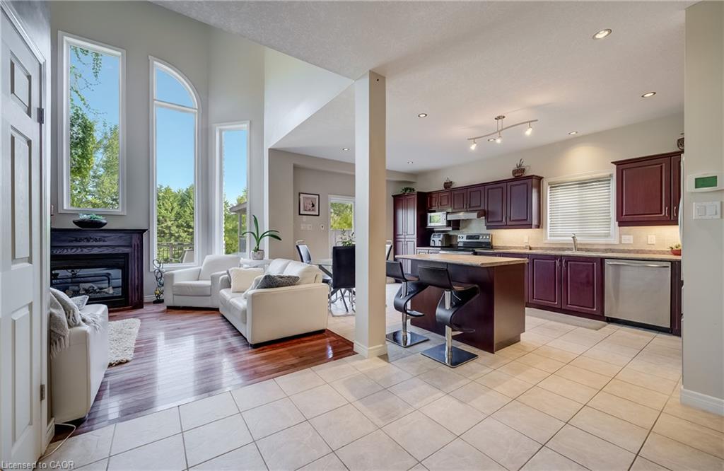 573 Robert Ferrie Drive Property Photo 14
