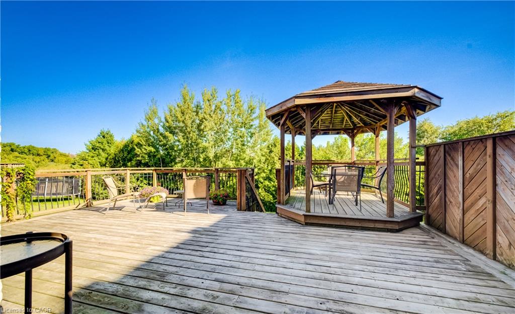 573 Robert Ferrie Drive Property Photo 35