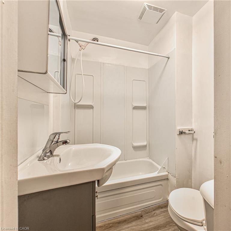 217 Lancaster Street E Property Photo 12