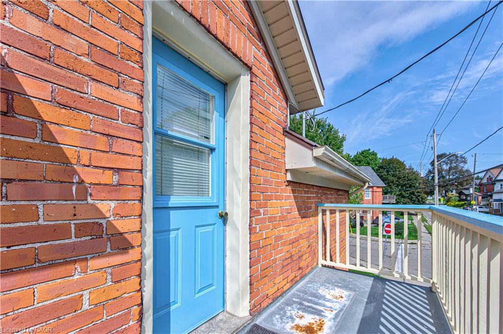 217 Lancaster Street E Property Photo 25