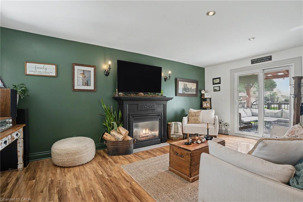 5330 Rainham Road Property Photo 14