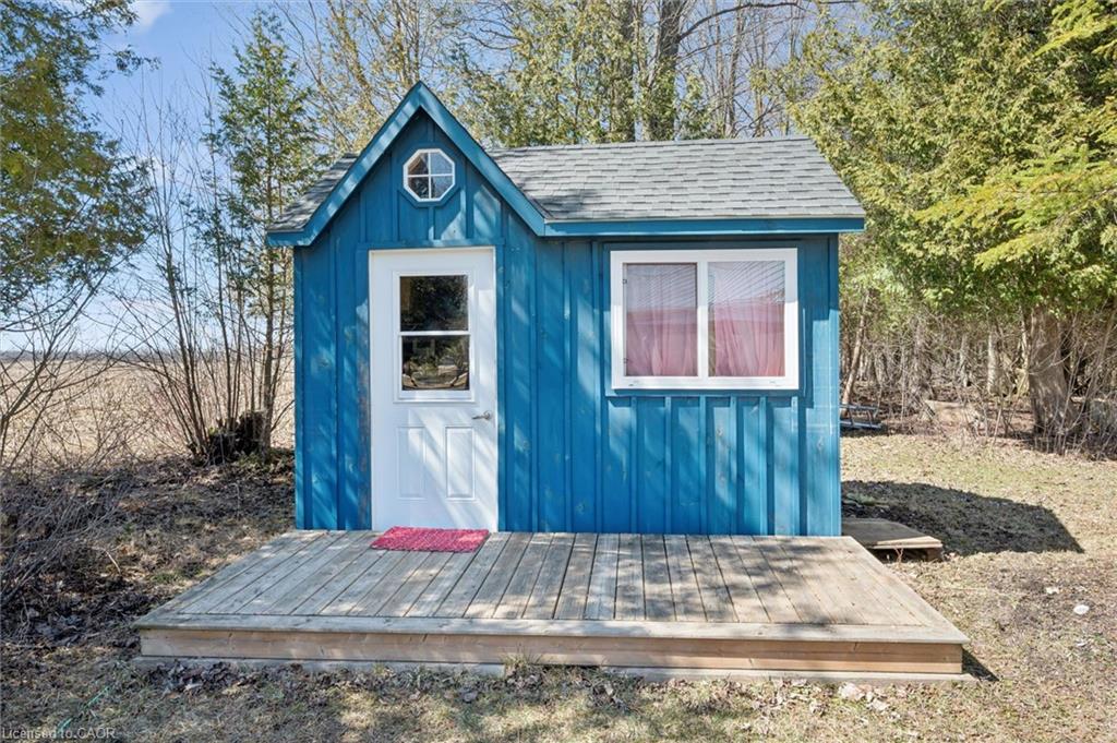 5578 11th Line Property Photo 23