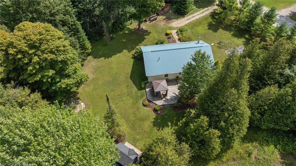 5578 11th Line Property Photo 24