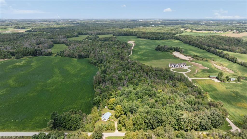 5578 11th Line Property Photo 27