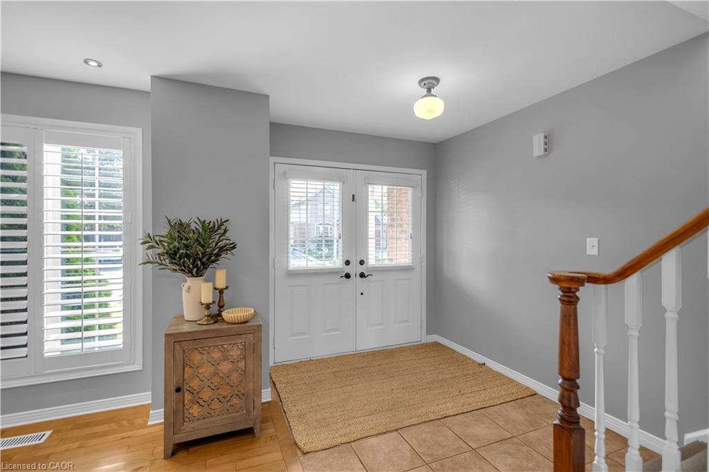 32 Tossell Avenue Property Photo 4