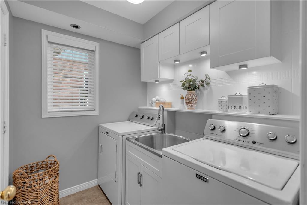 32 Tossell Avenue Property Photo 12