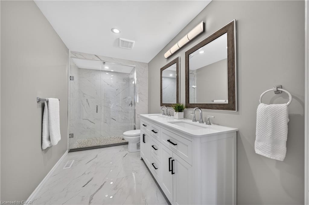 4353 Sawmill Valley Drive Property Photo 33