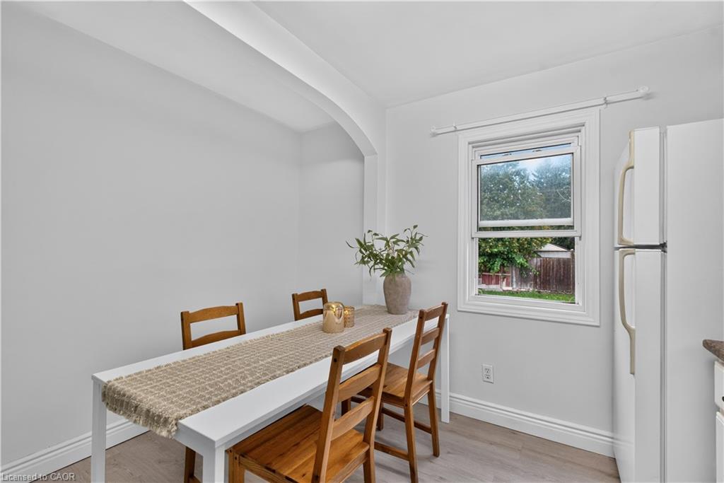 243 West 19th Street Property Photo 18