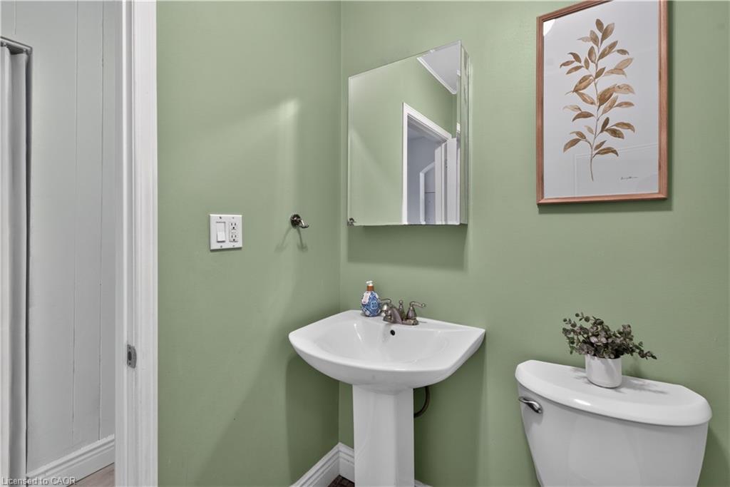 243 West 19th Street Property Photo 21