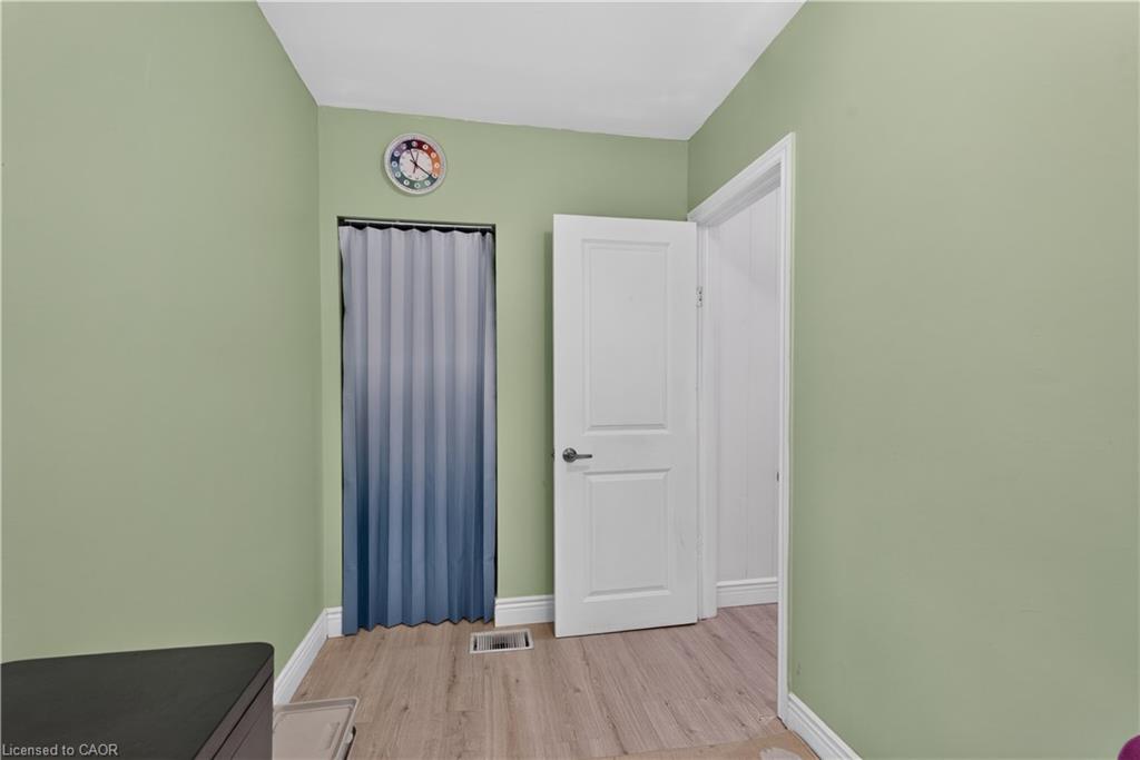 243 West 19th Street Property Photo 24