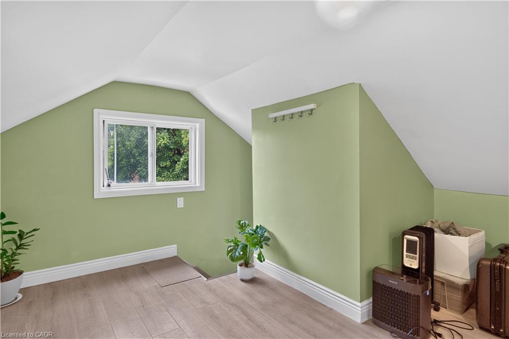 243 West 19th Street Property Photo 28