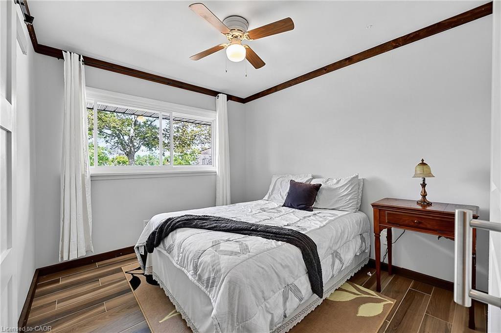 2447 Ridge Road W Property Photo 15