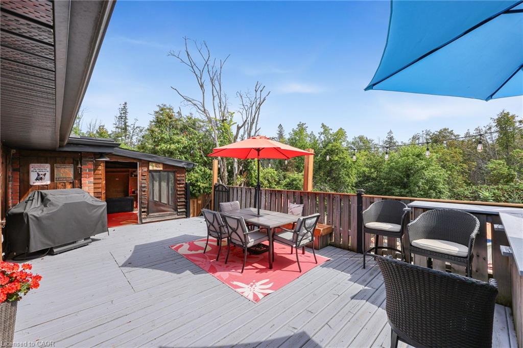 2447 Ridge Road W Property Photo 33