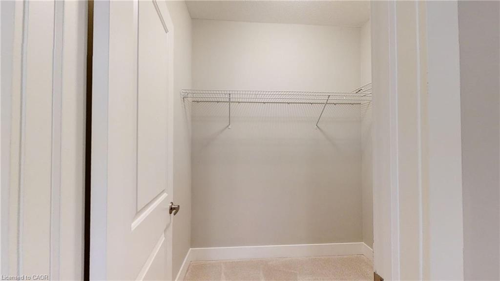 668 Chelton Road Property Photo 11