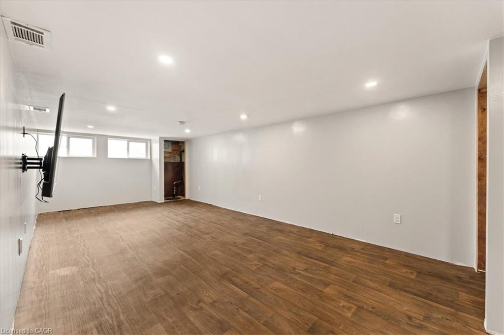 721 Broadway Property Photo 35