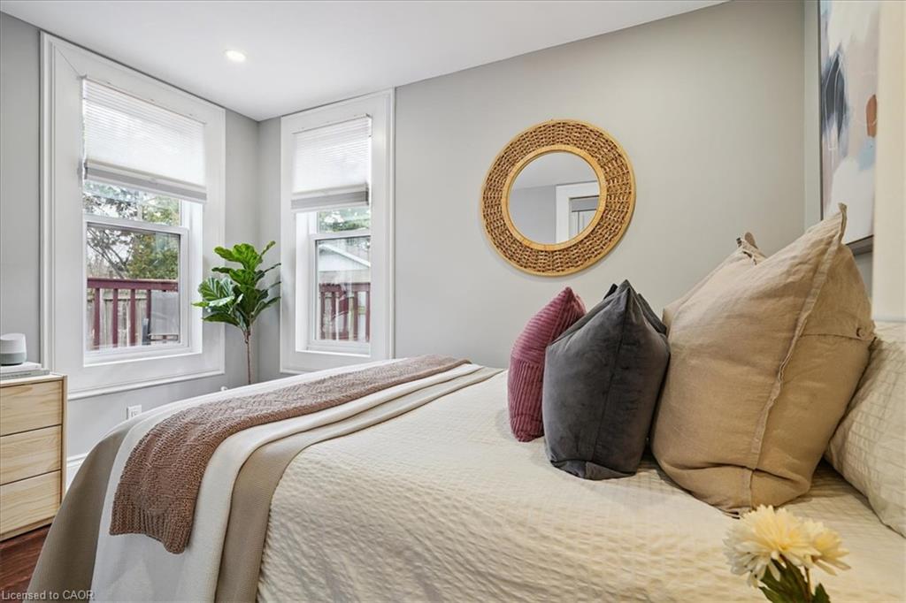 32 Allan Avenue Property Photo 22