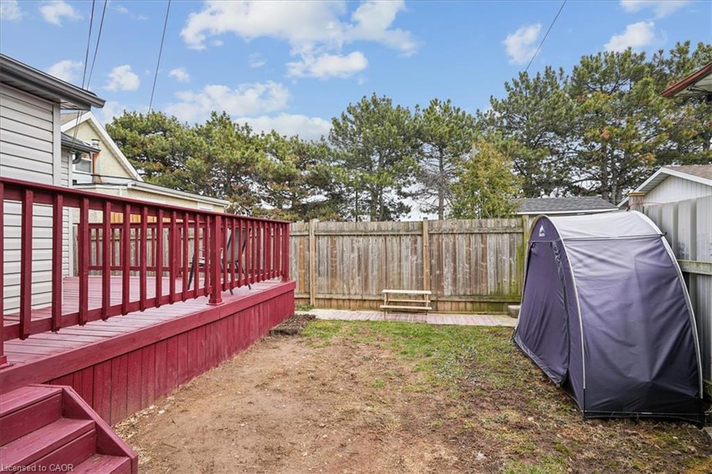 32 Allan Avenue Property Photo 31
