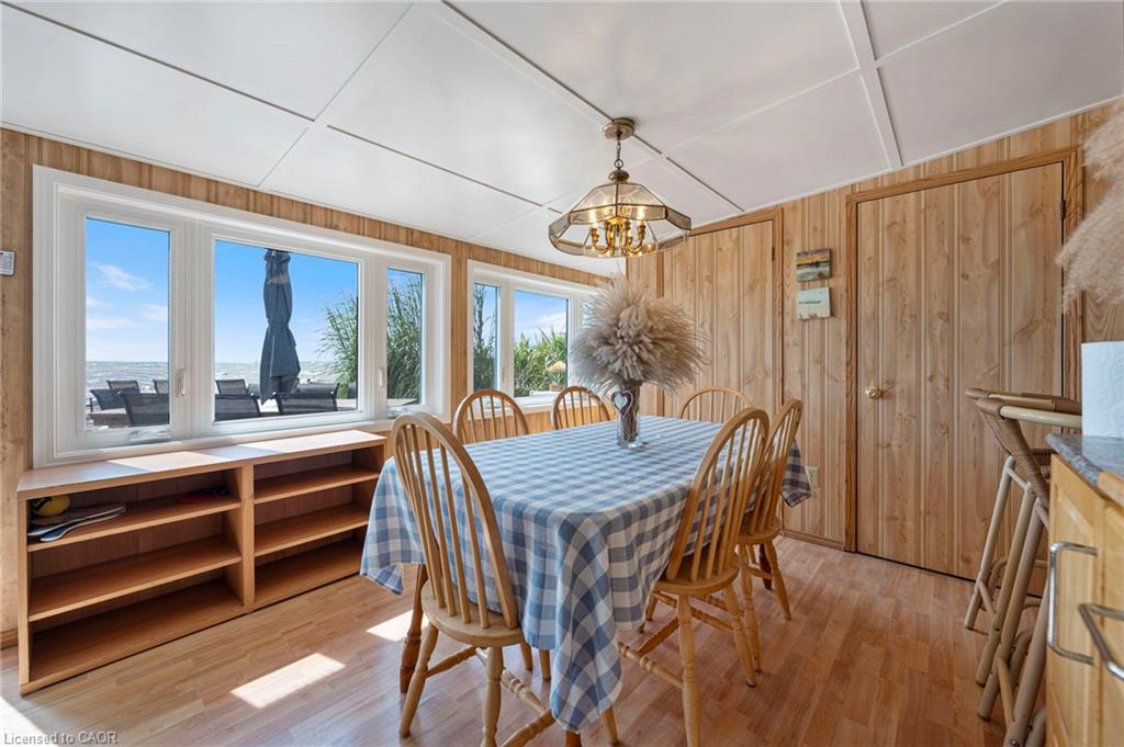 7 Woodstock Avenue Property Photo 12