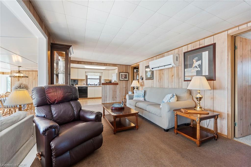 7 Woodstock Avenue Property Photo 16