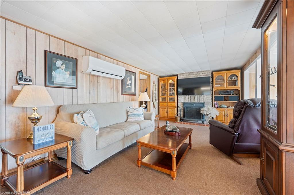 7 Woodstock Avenue Property Photo 17