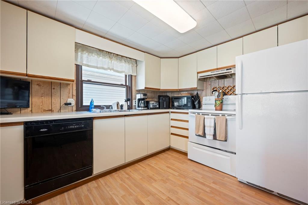 7 Woodstock Avenue Property Photo 19
