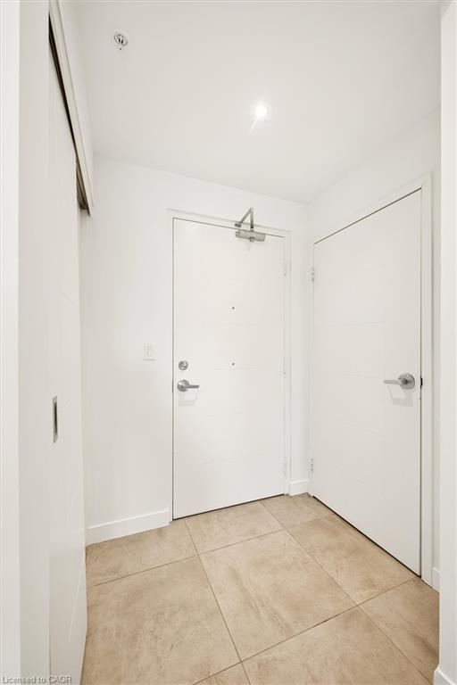 H204-62 Balsam Street Property Photo 9