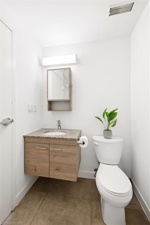 H204-62 Balsam Street Property Photo 23
