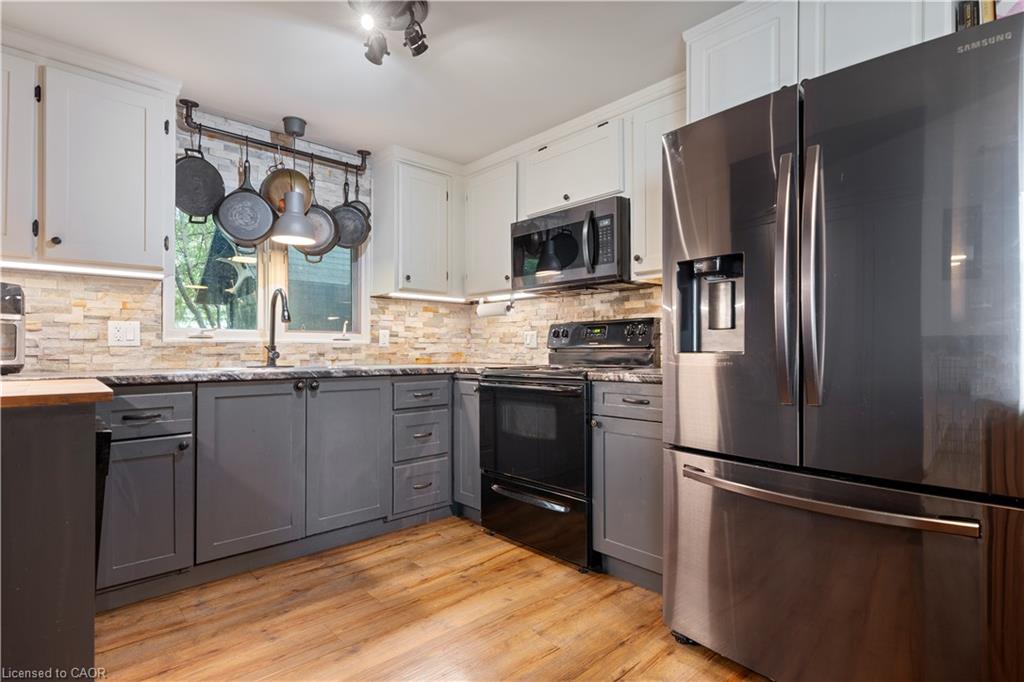 14 Howey Avenue Property Photo 5