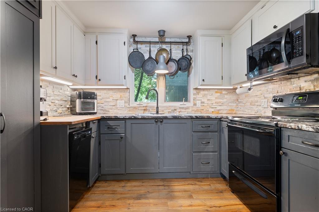 14 Howey Avenue Property Photo 6