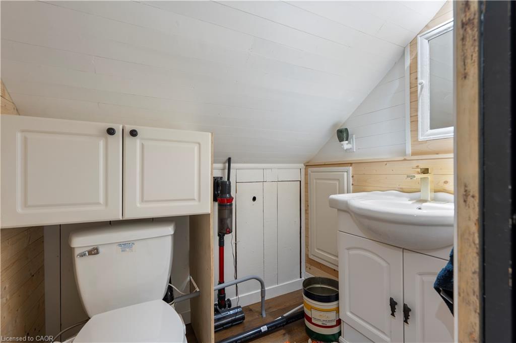 14 Howey Avenue Property Photo 19