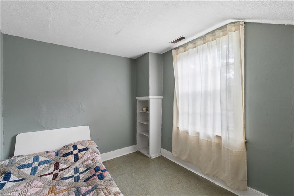53 Capron Street Property Photo 14