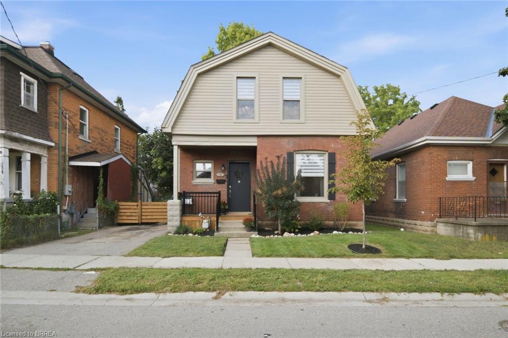 14 Allenby Avenue Property Photo 2
