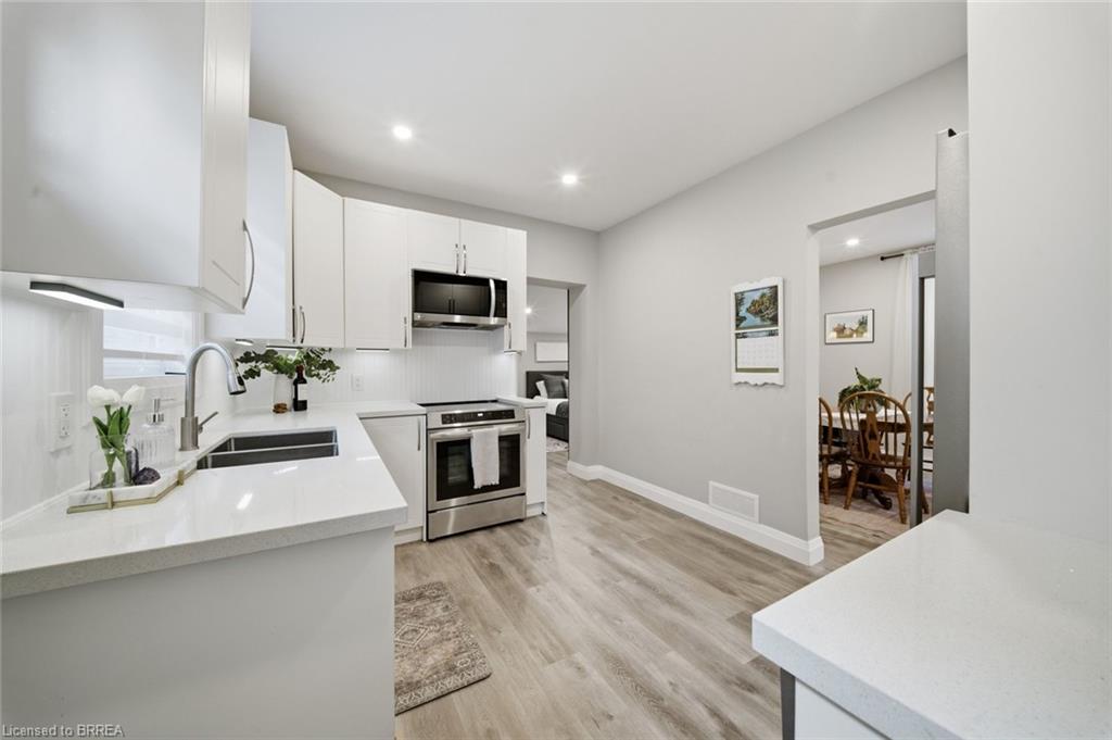 14 Allenby Avenue Property Photo 17
