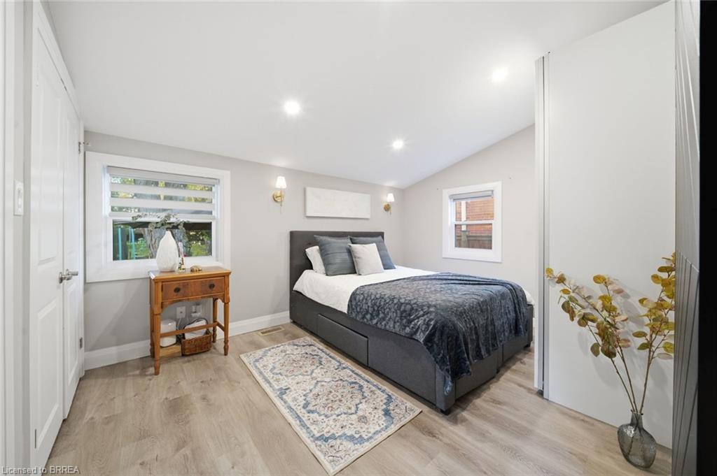 14 Allenby Avenue Property Photo 19