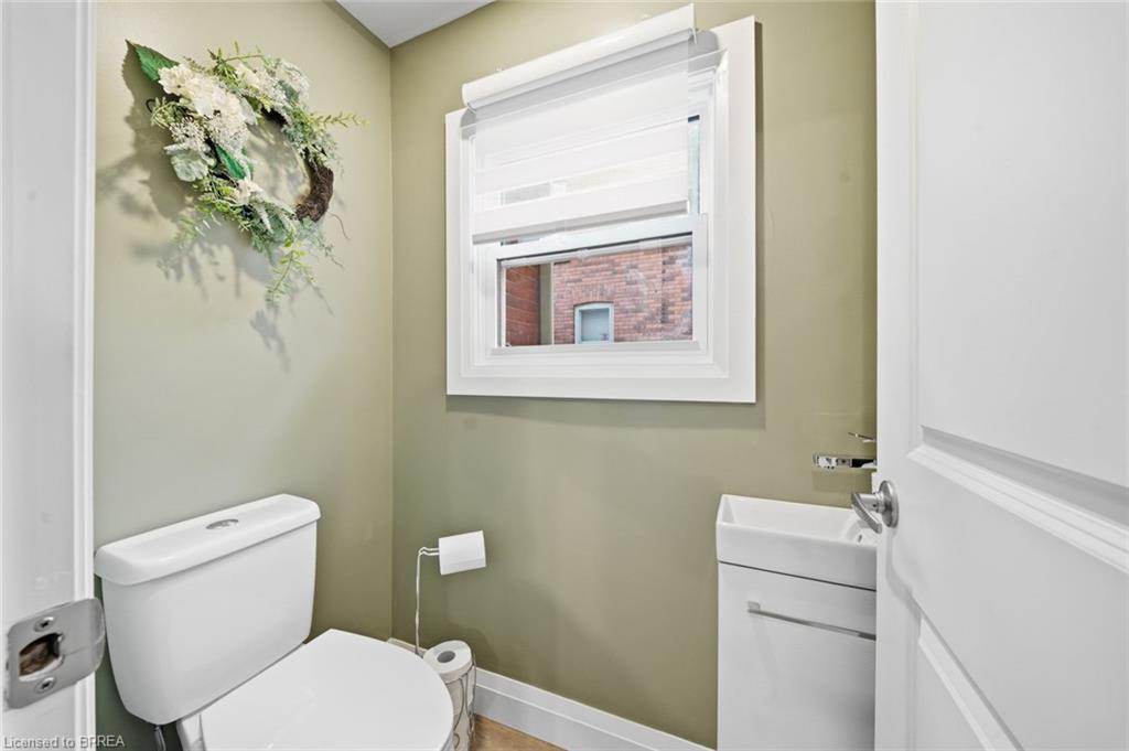 14 Allenby Avenue Property Photo 20