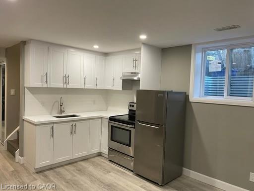 369 Sienna Crescent Property Photo 2