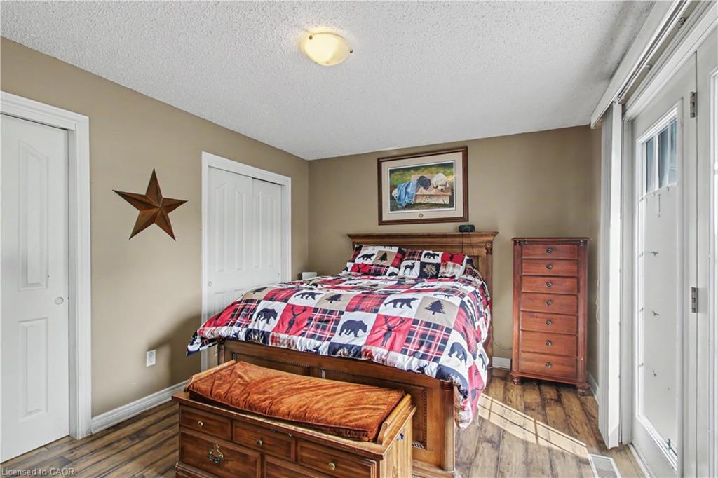 5030 Blackheath Road Property Photo 15