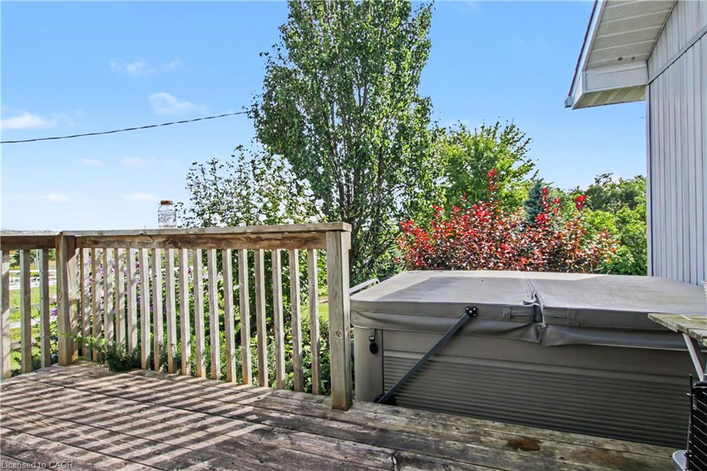 5030 Blackheath Road Property Photo 16