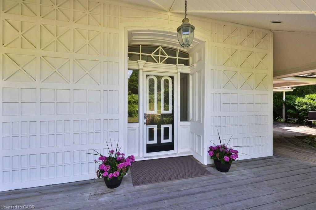 19555 Shaws Creek Road Property Photo 4