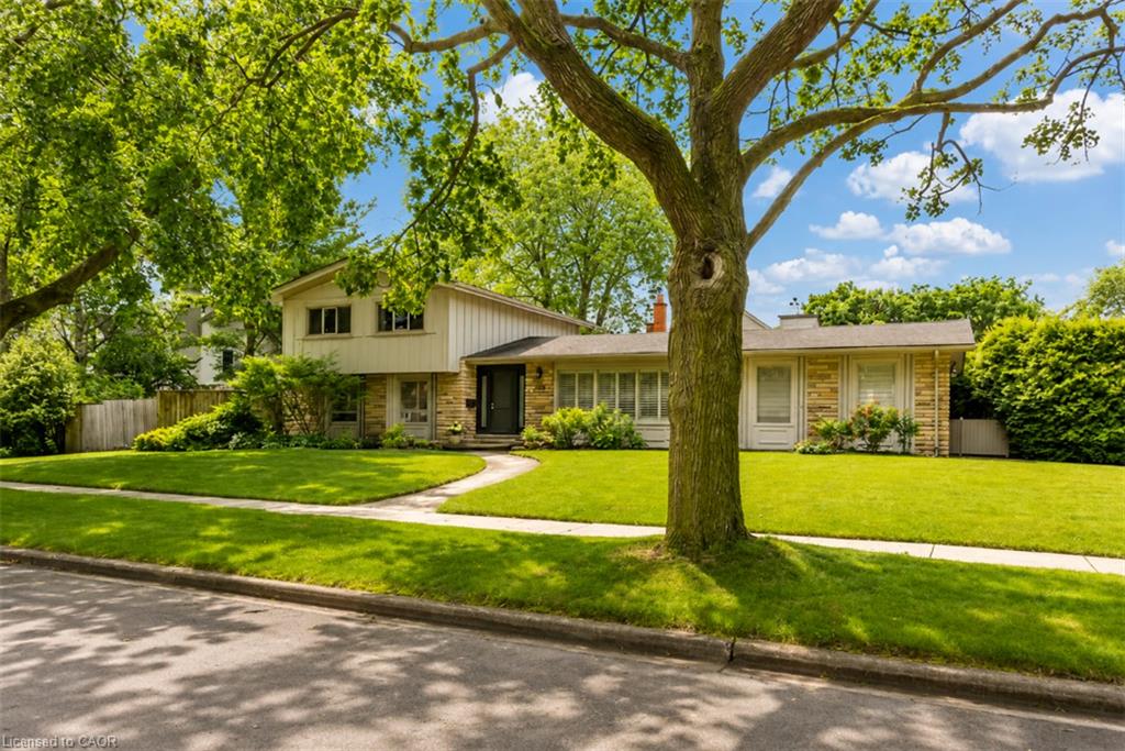 280 Penn Drive Property Photo 3