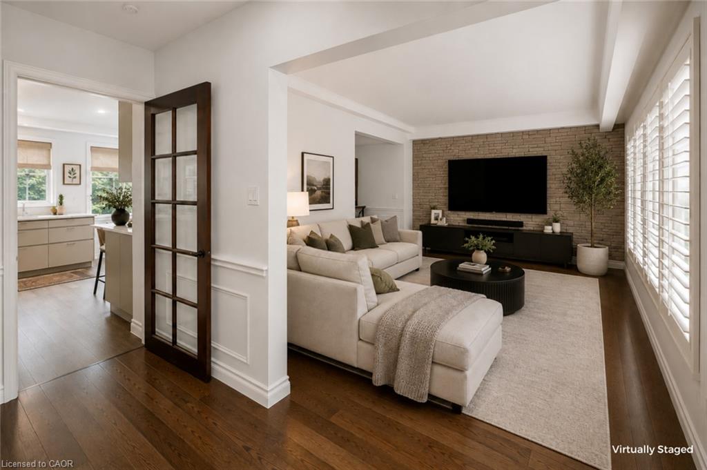 280 Penn Drive Property Photo 6