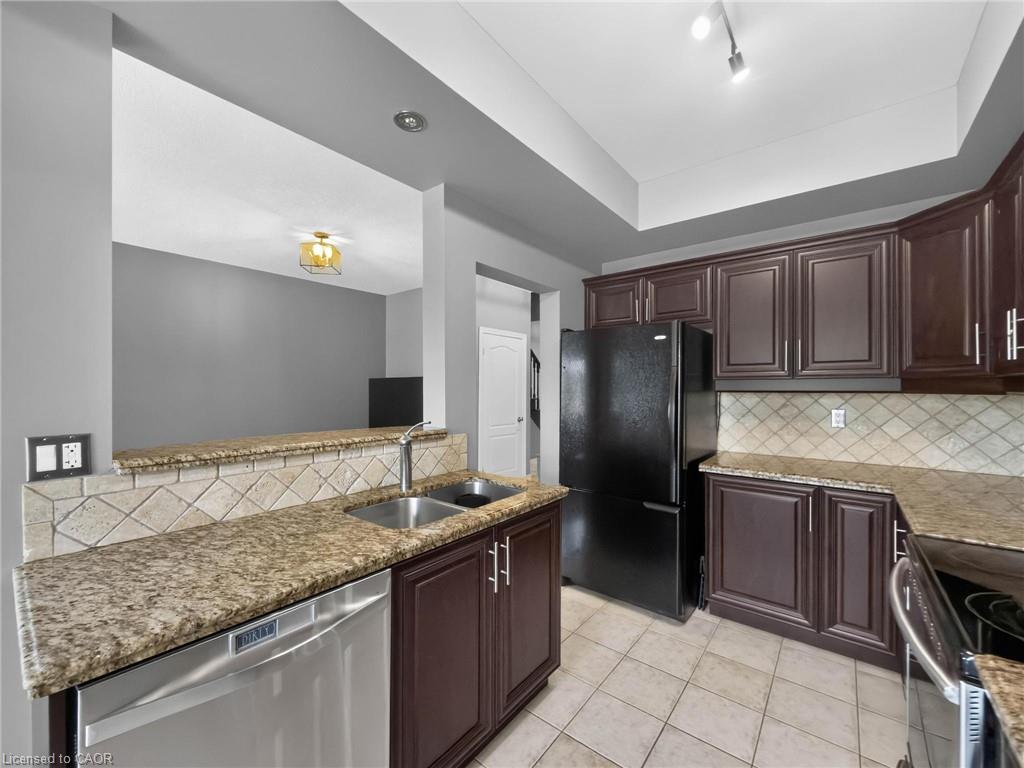 27 Olivia Place Property Photo 11